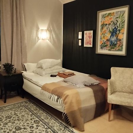 Central Hel Laegenhet. Naera Till Allt. Umeå Exteriör bild